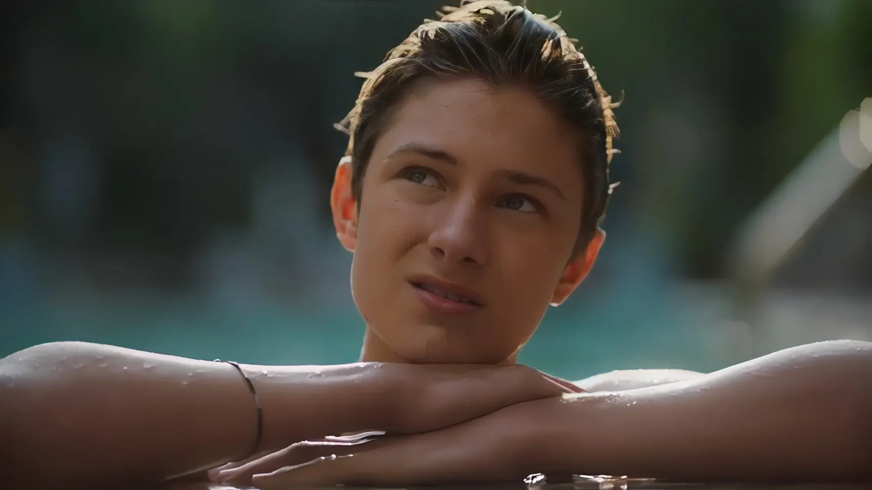 Babbel lady in pool pondering