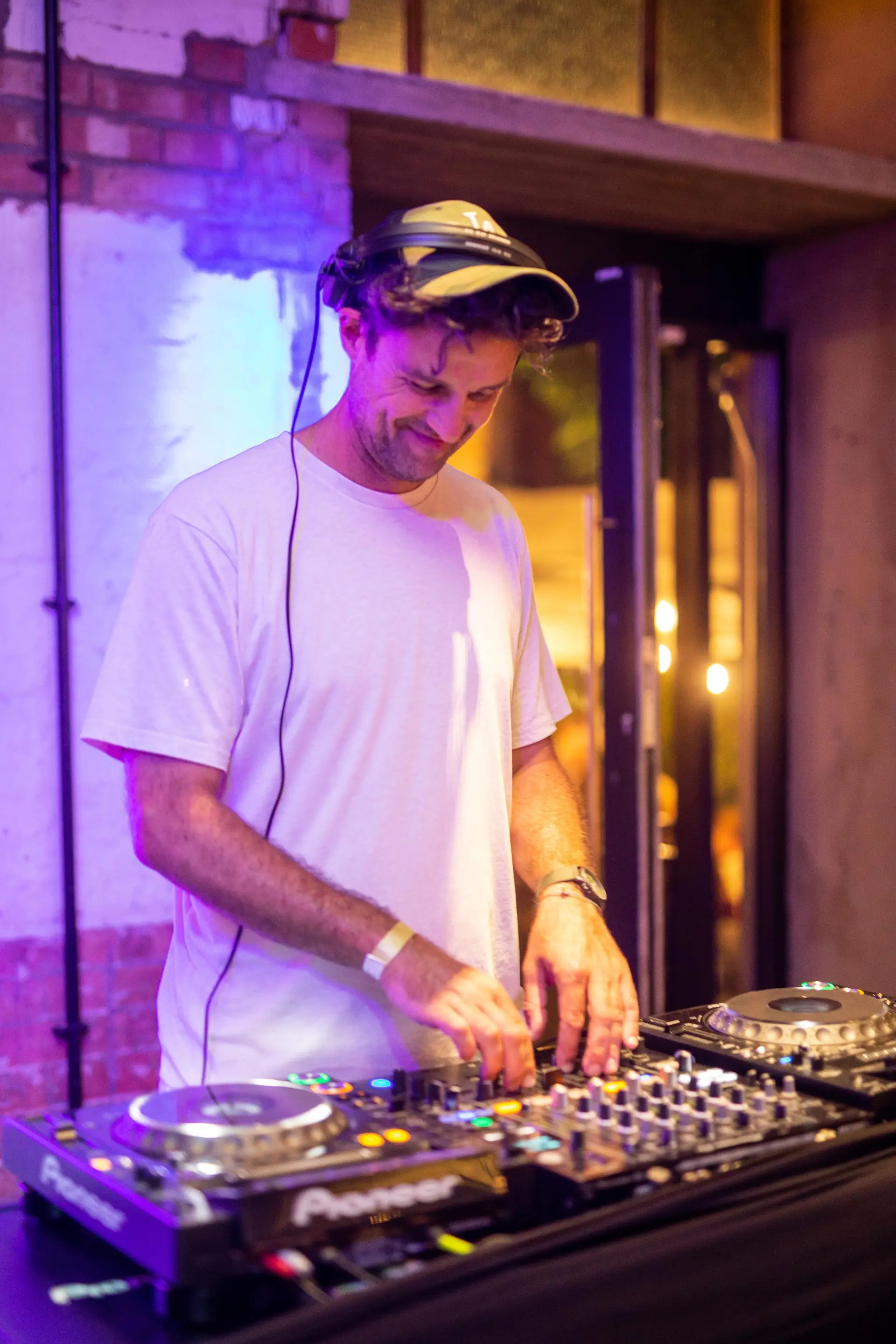 DLMDD Sessions: The Artist Session