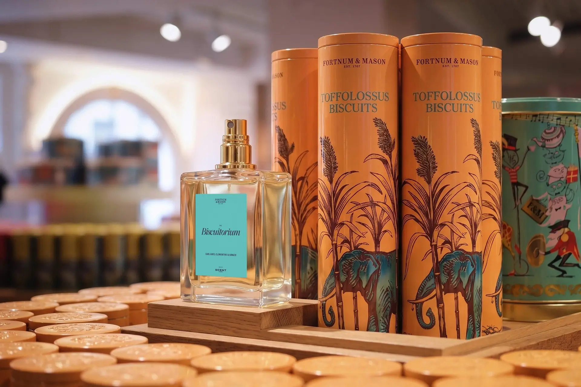 DLMDD designs Fortnum & Mason ‘Biscuitorium’ sensory identity