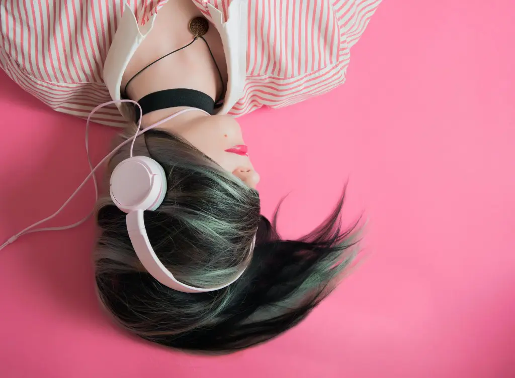 Millenials & Gen Z more likely to buy from brands with consistent sound